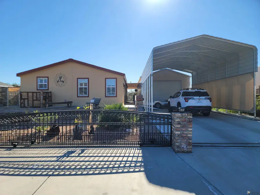 14615 E 50 ST, Yuma, AZ 85367 - Image #2