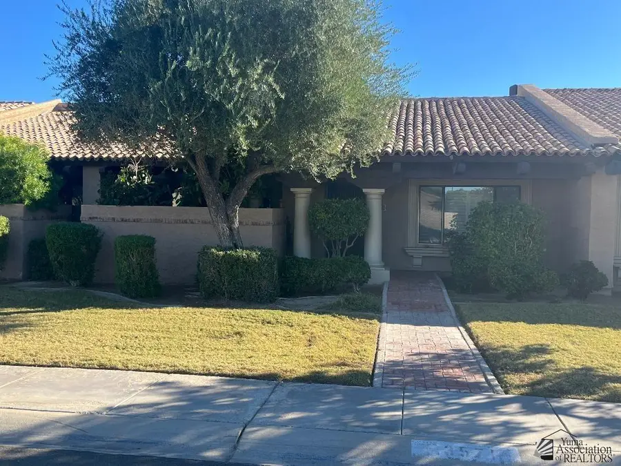 3571 S CHOLLA LN, Yuma, AZ 85365 - Image #2