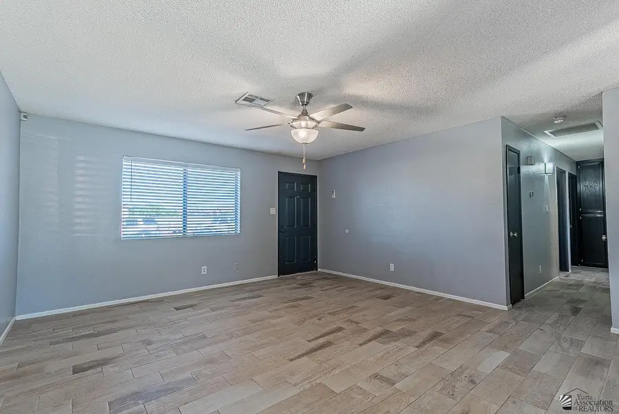 4541 W 17 PL, Yuma, AZ 85364 - Image #3