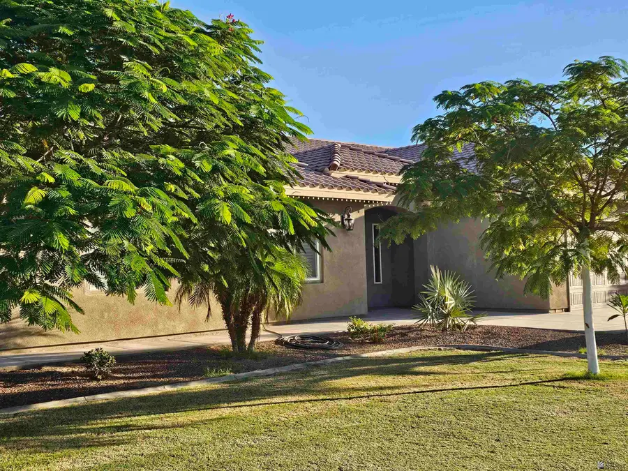 3620 E COUNTY 16 1/4 ST, Somerton, AZ 85350 - Image #2