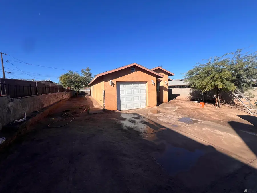 272 S 7 AVE, Yuma, AZ 85364 - Image #3