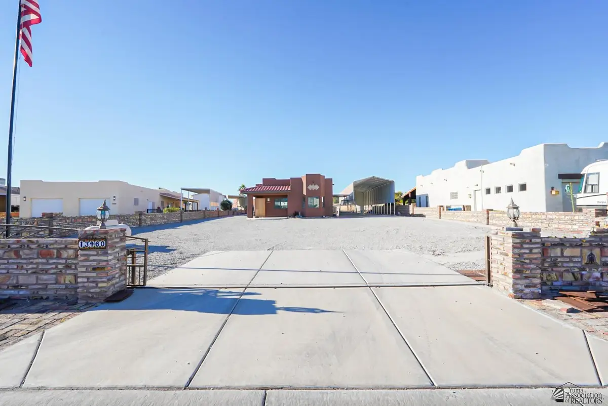 13460 S ONAMMI AVE, Yuma, AZ 85367 - Image #1