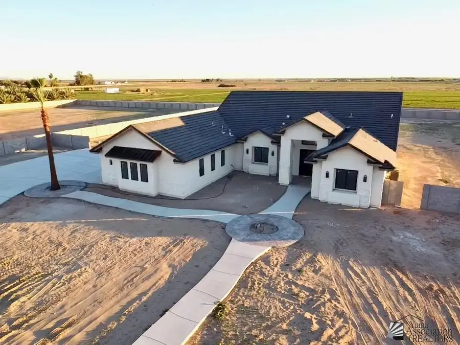 3525 E Camino Del Sur, Yuma, AZ 85365 - Image #3