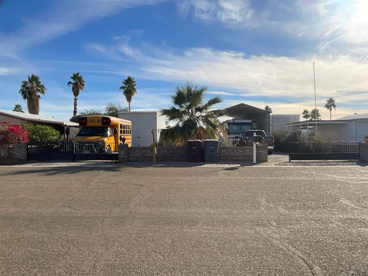12473 E BRENDA DR, Yuma, AZ 85367 - Image #1