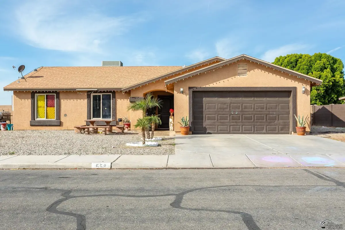 558 S 46 AVE, Yuma, AZ 85364 - Image #1