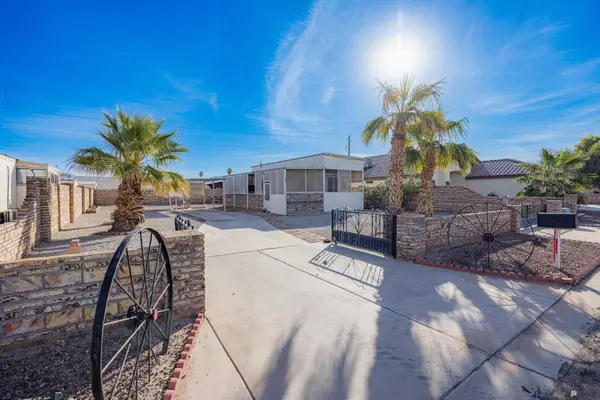 11697 S Helen DR, Yuma, AZ 85367