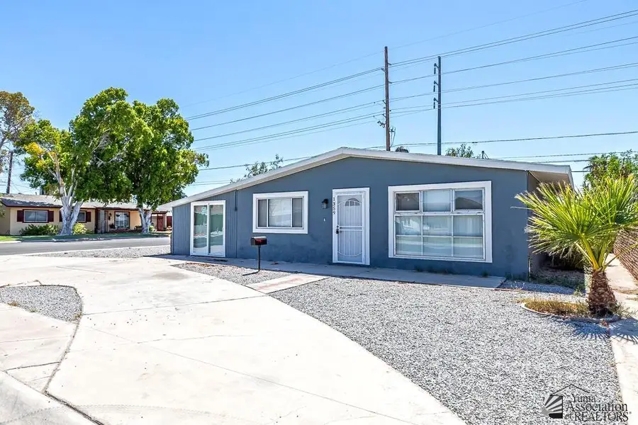 1359 E MORRISON ST, Yuma, AZ 85365 - Image #2