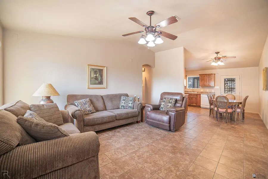 10475 S AVENIDA COMPADRES, Yuma, AZ 85365 - Image #3