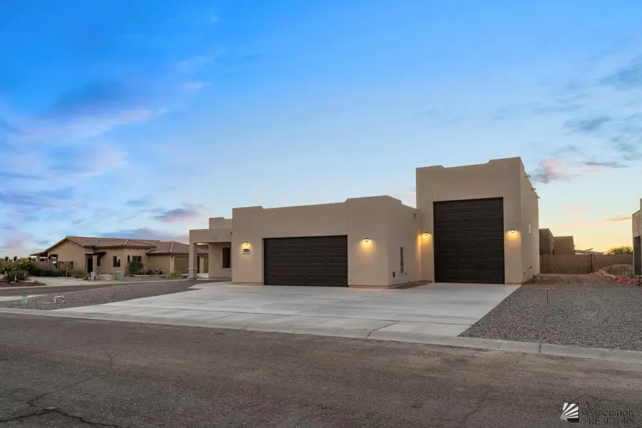 12858 S DRUCILLA LN, Yuma, AZ 85367 - Image #2
