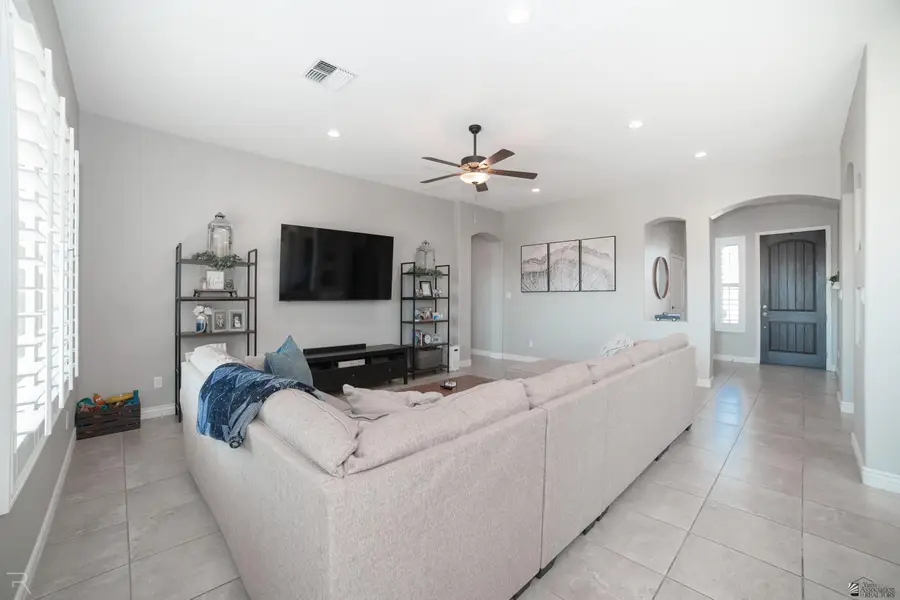 8179 E 35 LN, Yuma, AZ 85365 - Image #3