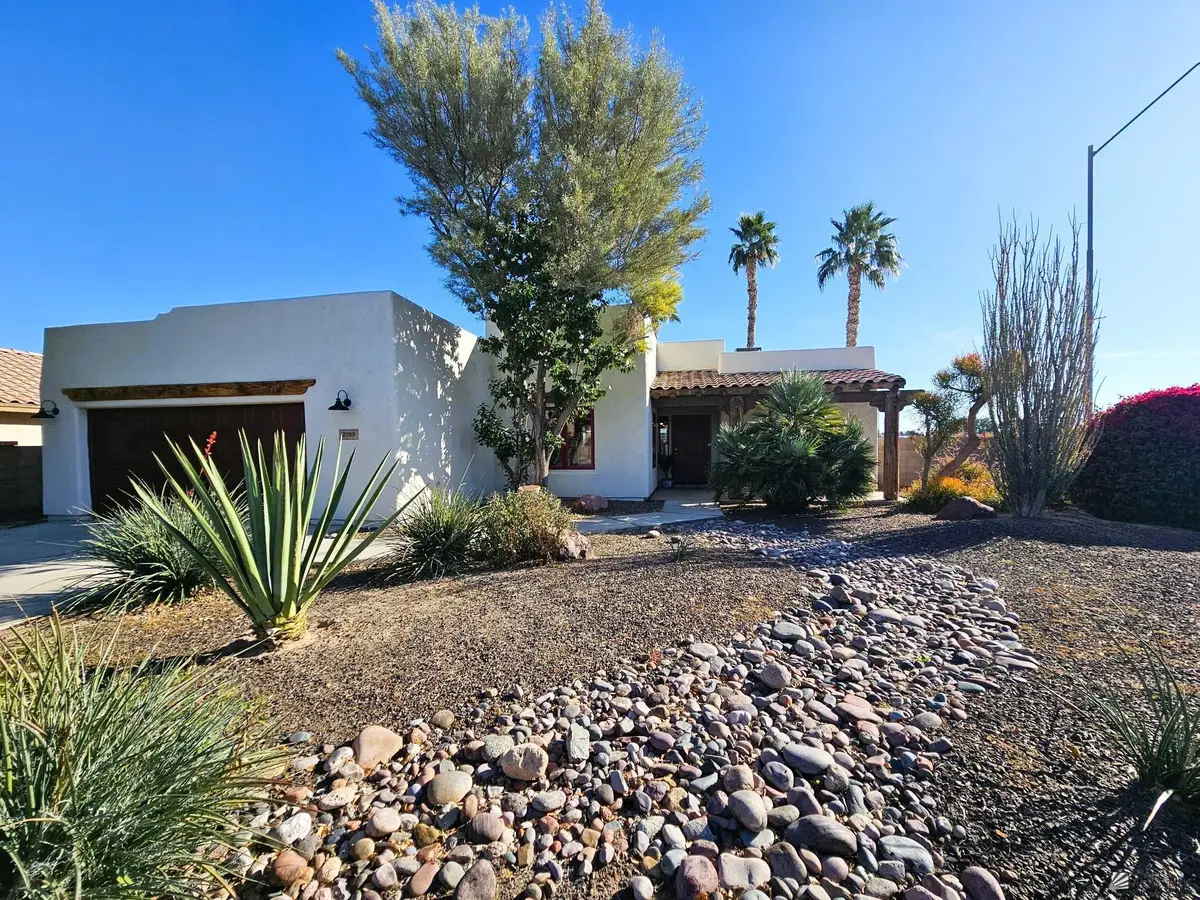 2793 S 45 DR, Yuma, AZ 85364 - Image #1