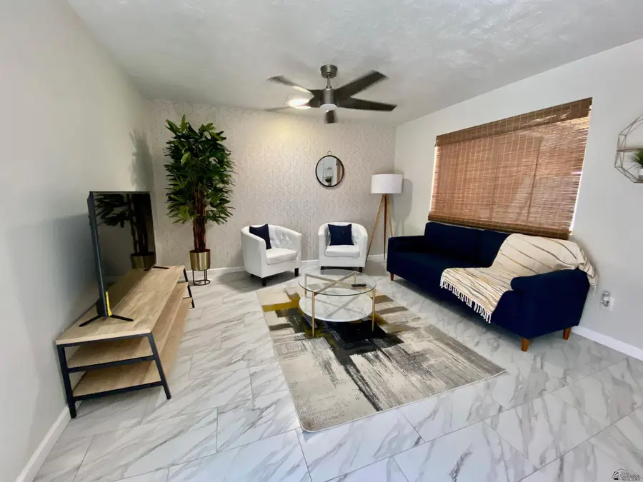 743 E 24 PL, Yuma, AZ 85365 - Image #2