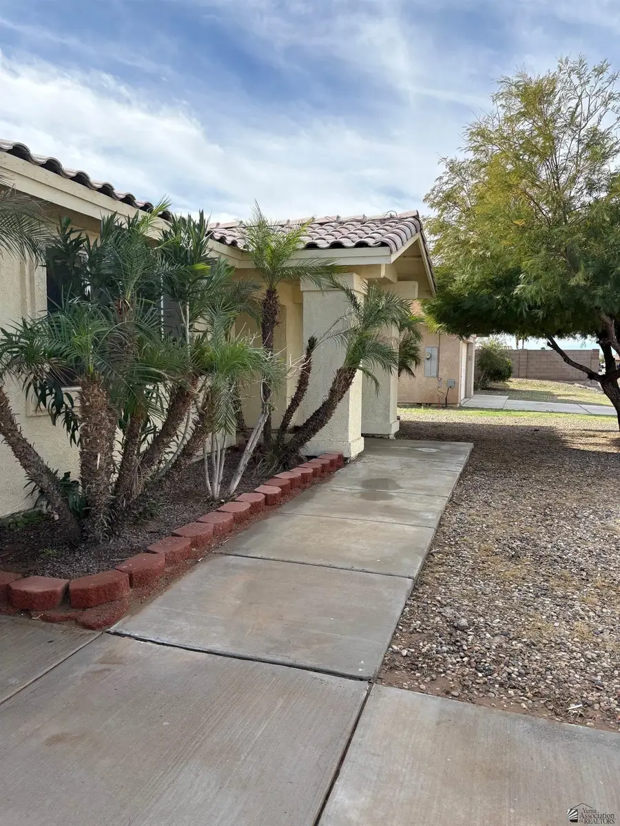 11251 E 25 PL, Yuma, AZ 85367 - Image #2