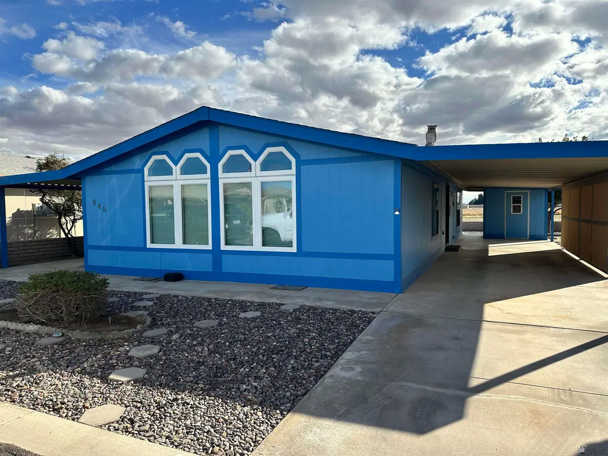 845 W DESERT VIEW LN, Yuma, AZ 85365 - Image #1