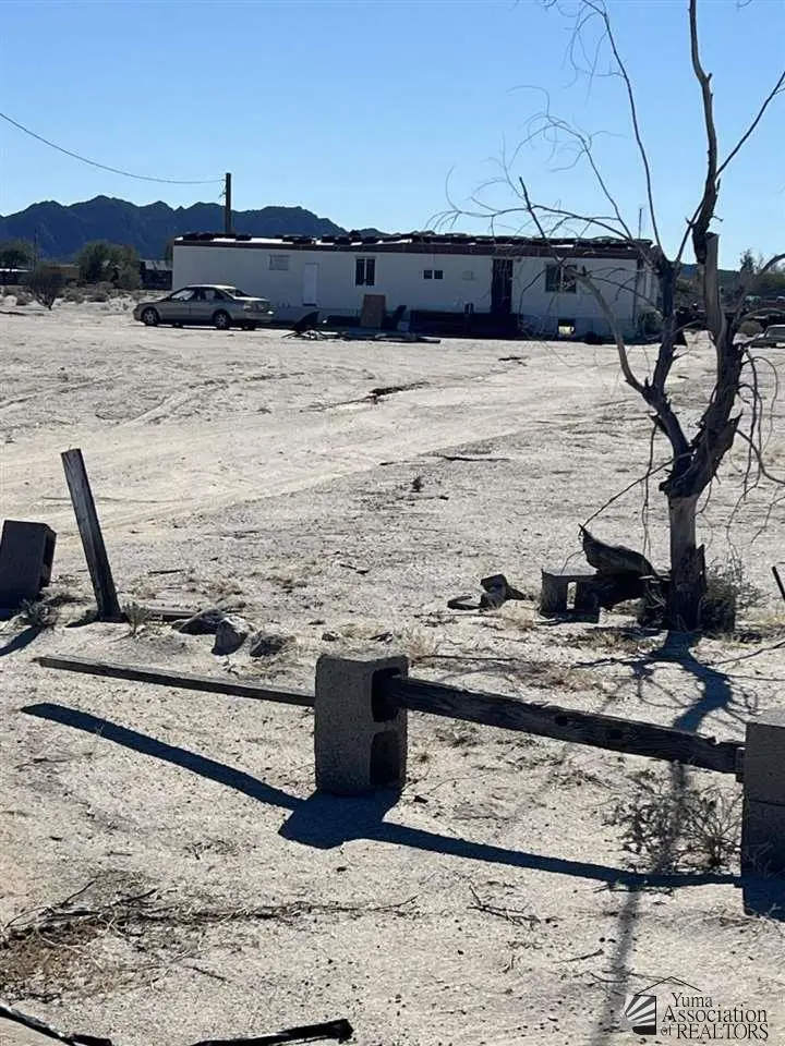 27236 E COUNTY 13 3/4 ST, Wellton, AZ 85356 - Image #2