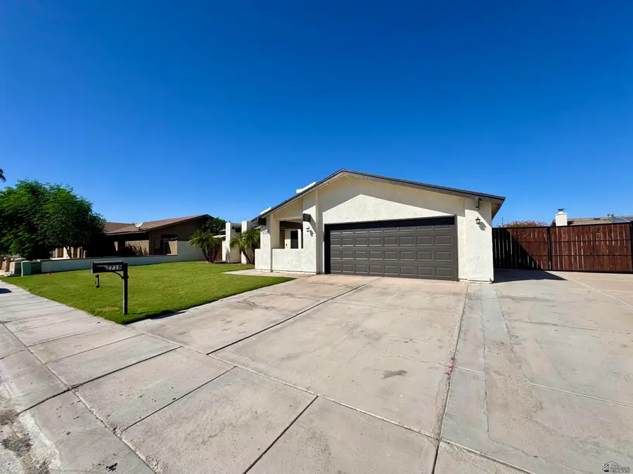 2718 W 25 ST, Yuma, AZ 85364 - Image #2
