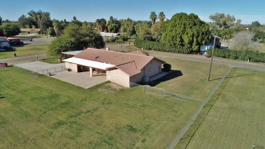 3787 W VENUS DR, Somerton, AZ 85350 - Image #2