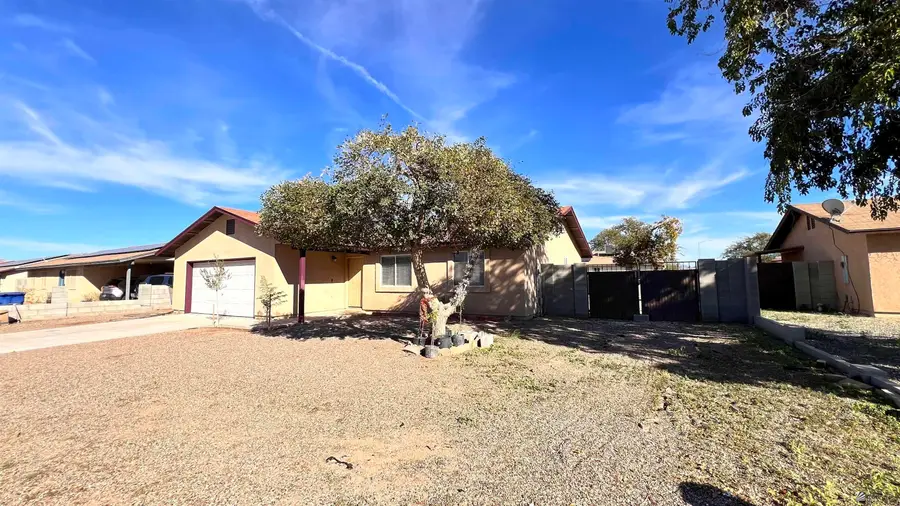 3769 S DESERT AIR DR, Yuma, AZ 85365 - Image #2