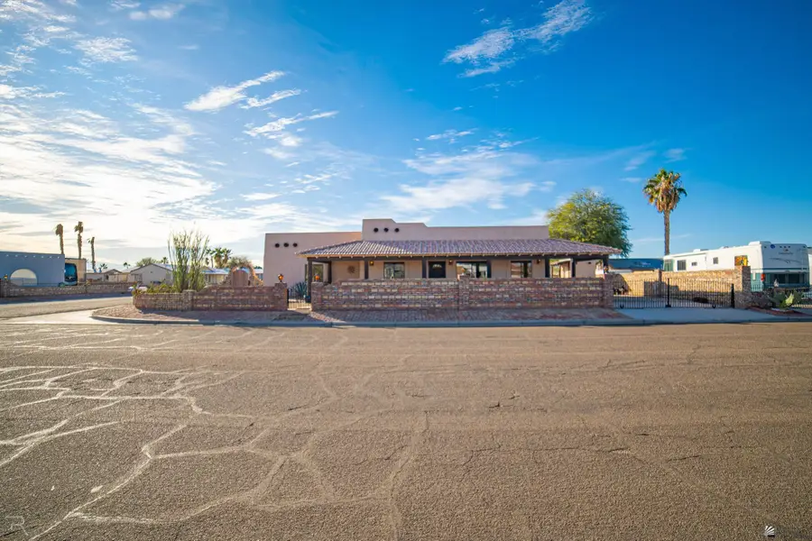 13668 E 49 DR, Yuma, AZ 85367 - Image #3