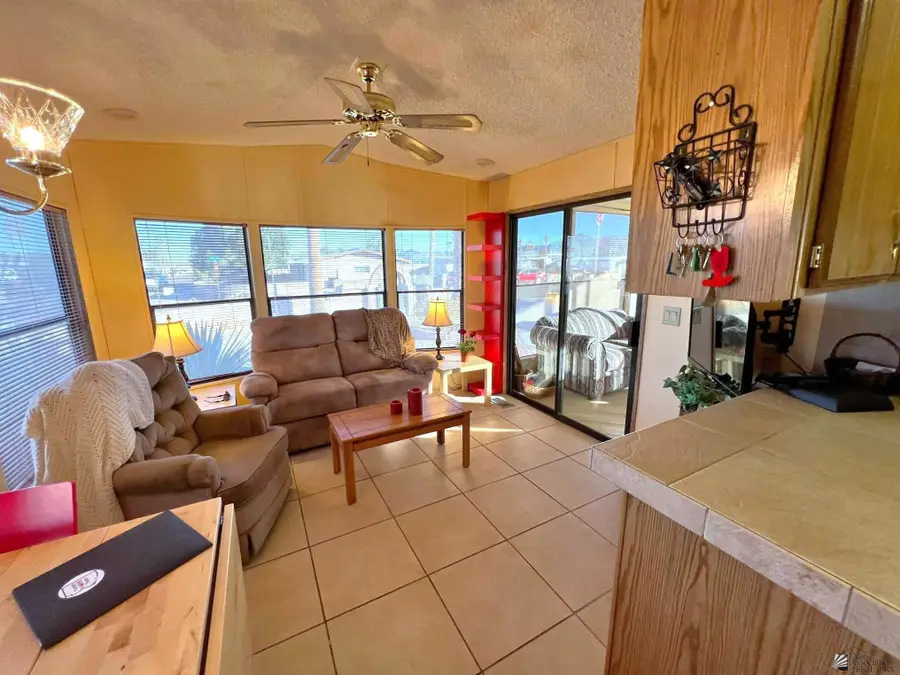 13339 E 49 DR, Yuma, AZ 85367 - Image #2