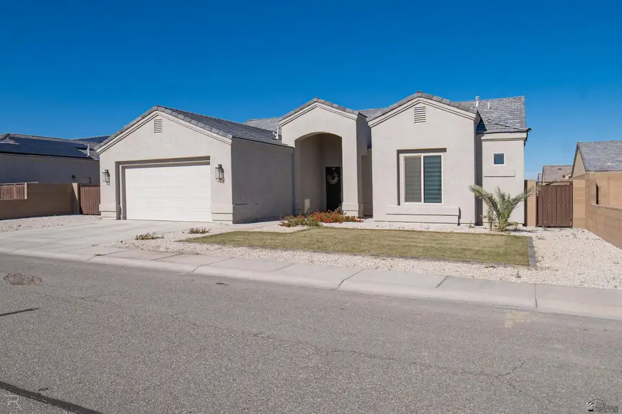 8464 E 37 LN, Yuma, AZ 85365 - Image #2