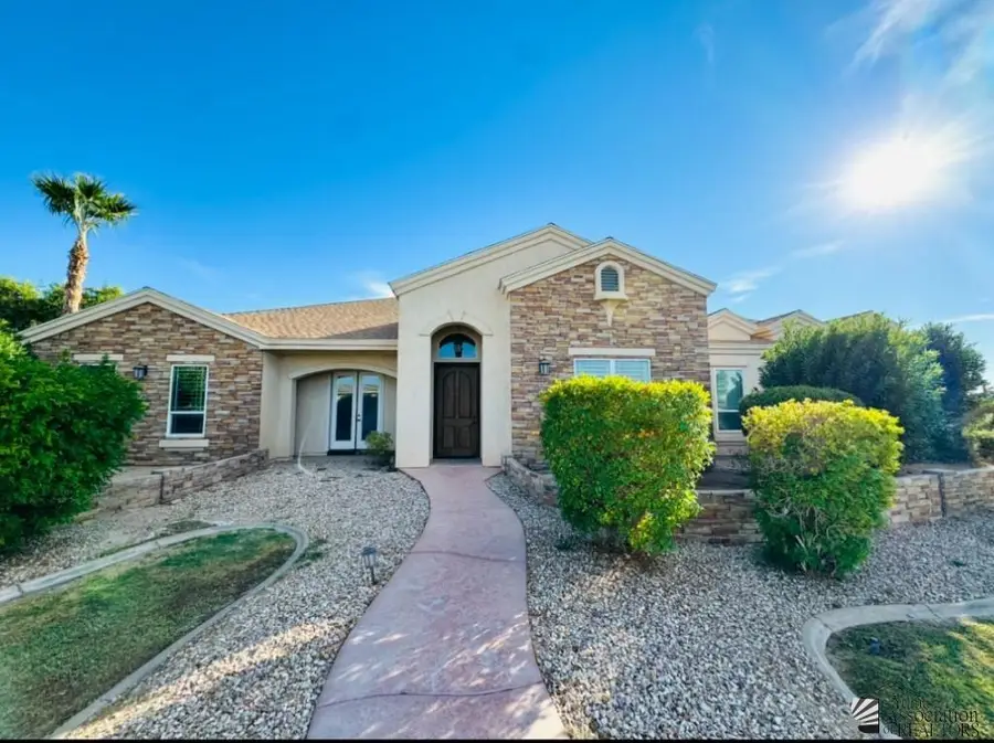 4825 E 47 ST, Yuma, AZ 85365 - Image #2