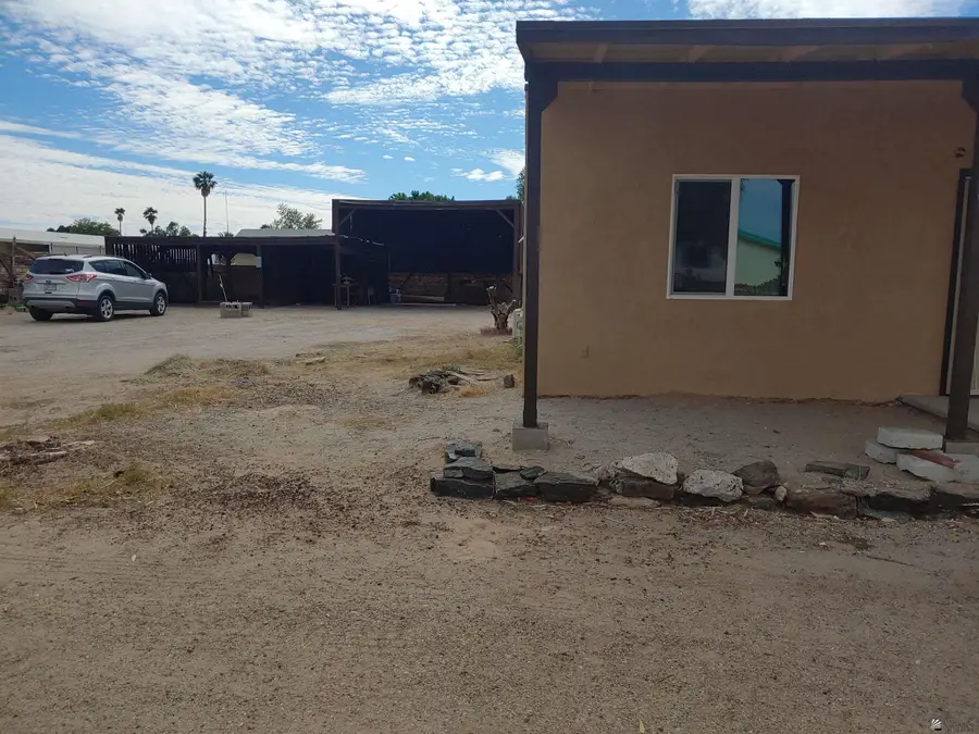 12349 E 37 PL, Yuma, AZ 85367 - Image #2