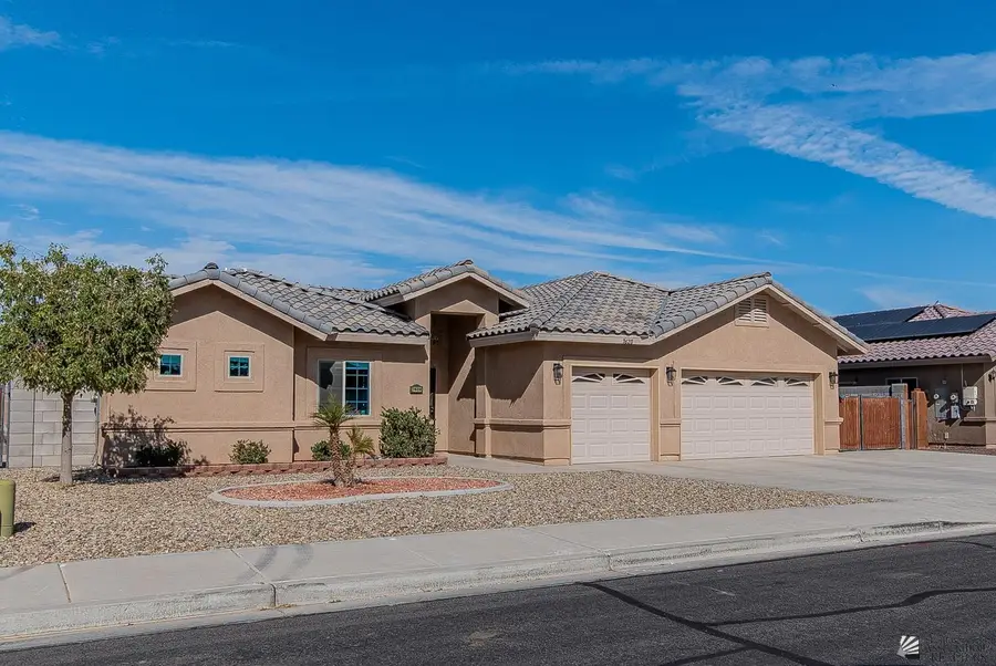 7620 E 41 ST, Yuma, AZ 85365 - Image #2