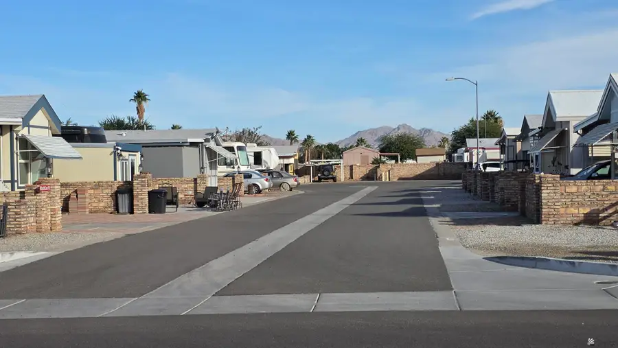 10329 E 28 PL, Yuma, AZ 85365 - Image #2