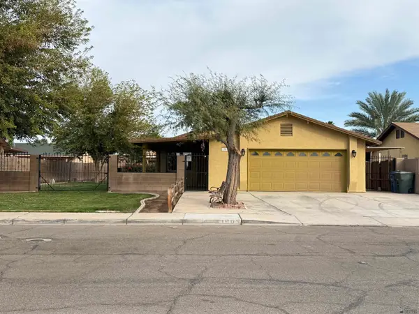 1905 S 47 DR, Yuma, AZ 85364