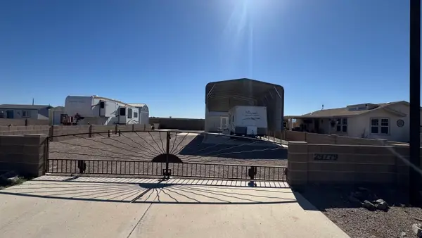 29779 COPPER MOUNTAIN DR, Wellton, AZ 85356