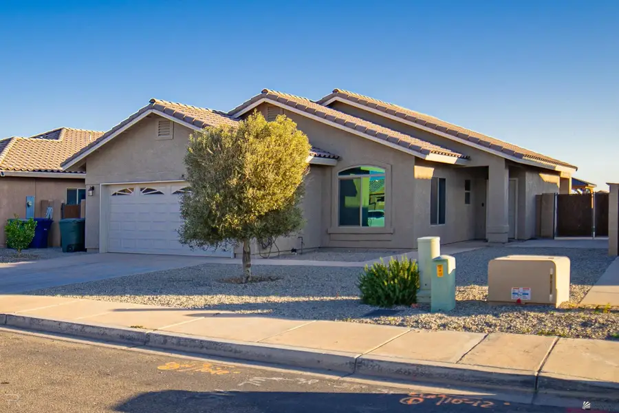 4185 W 25 RD, Yuma, AZ 85364 - #2
