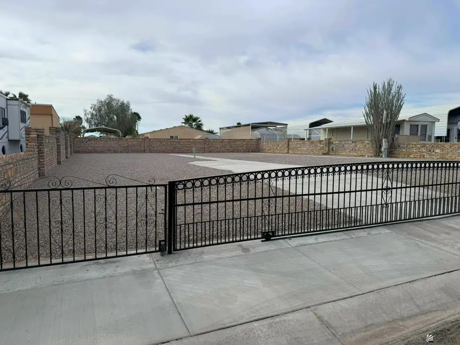 13707 E 49 LN, Yuma, AZ 85367 - #3