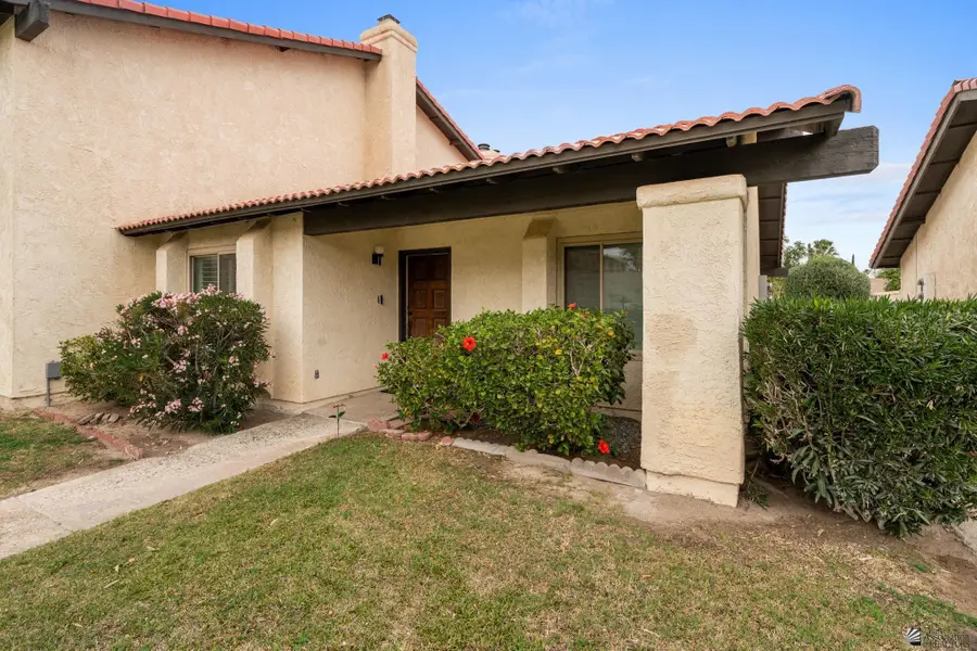 2045 S 14 AVE, Yuma, AZ 85364 - #2