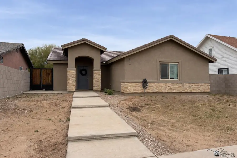 816 W 1 ST, Yuma, AZ 85365 - #2