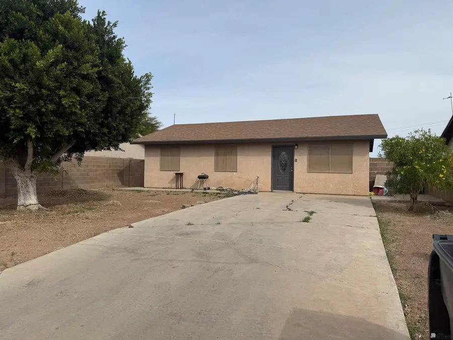 745 N GLADIOLA DR, San Luis, AZ 85349 - #2