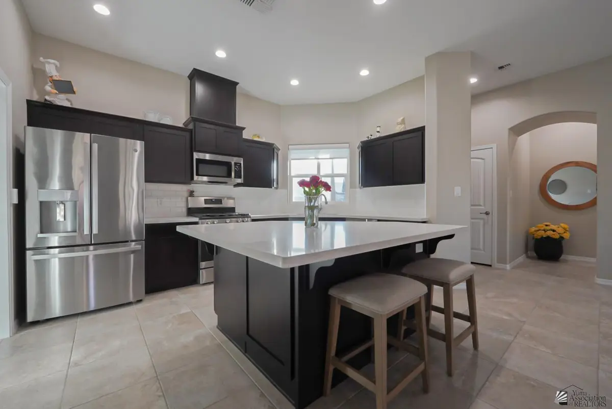 3884 W 37 PL, Yuma, AZ 85365 - #1