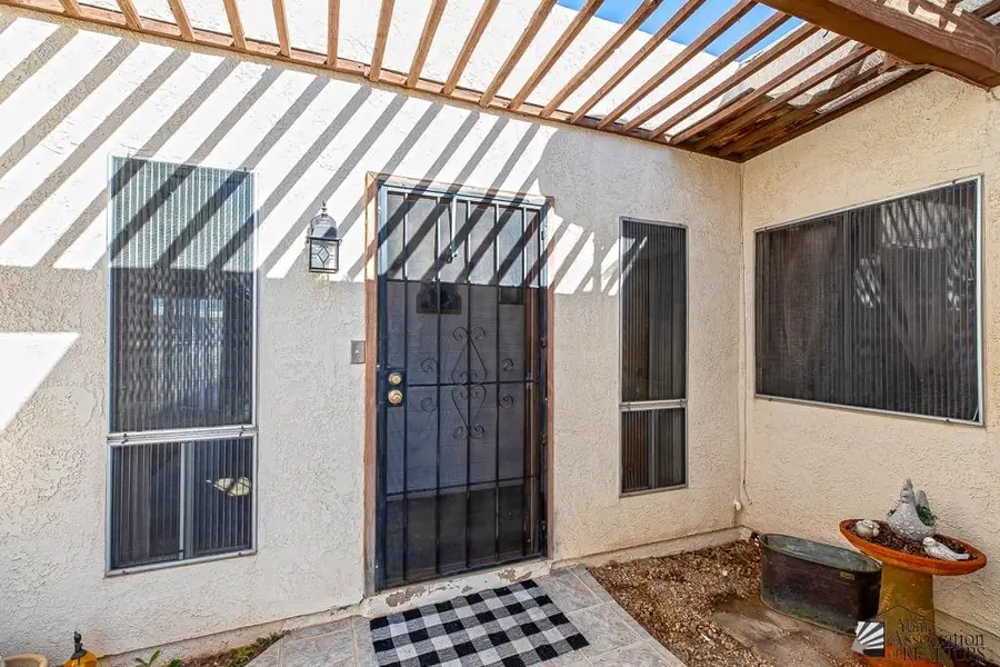 1430 E PEBBLE BEACH DR, Yuma, AZ 85365 - #2