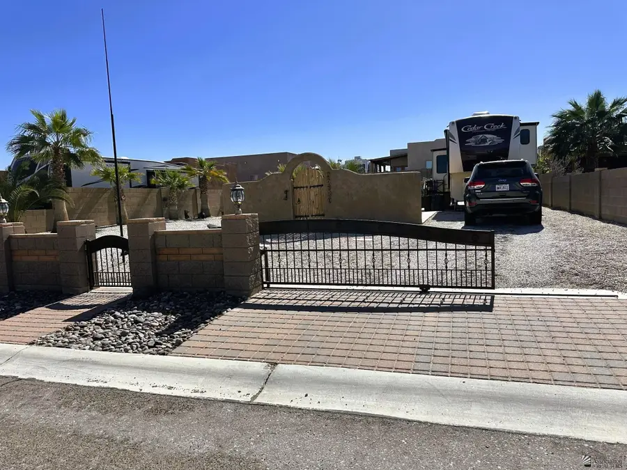 12751 E 48 DR, Yuma, AZ 85367 - #2