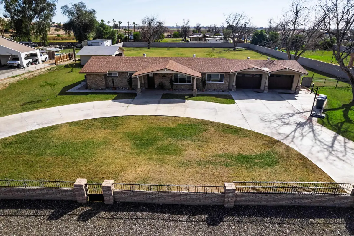 1985 W COUNTRY LN, Yuma, AZ 85365 - #1