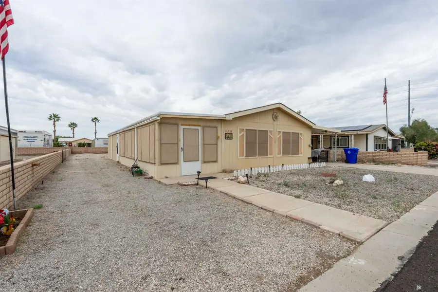 11238 S CACTUS WREN, Yuma, AZ 85365 - #2