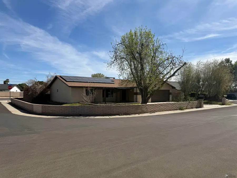 1249 S 40 DR, Yuma, AZ 85364 - #2