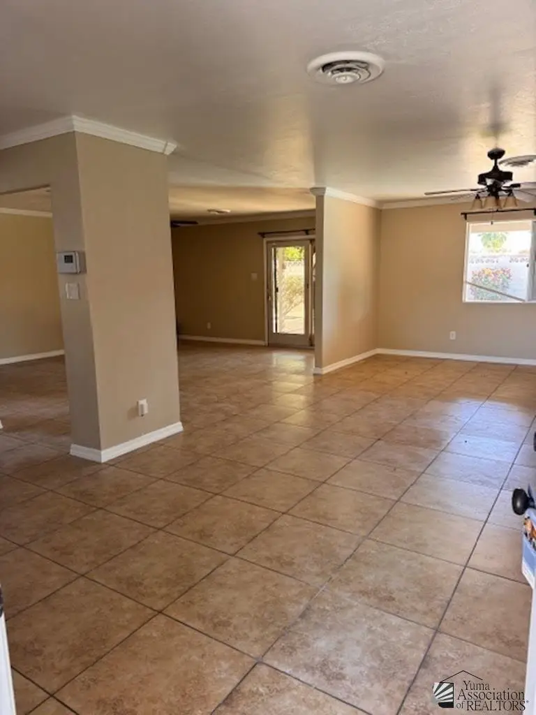 1417 E PALO VERDE ST, Yuma, AZ 85364 - #2