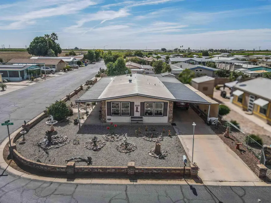 1409 W JENNIFER LN, Yuma, AZ 85365 - #2