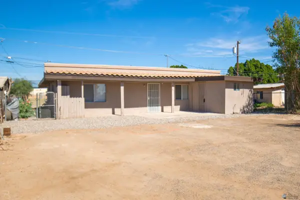 816 W SPRING ST, Somerton, AZ 85350