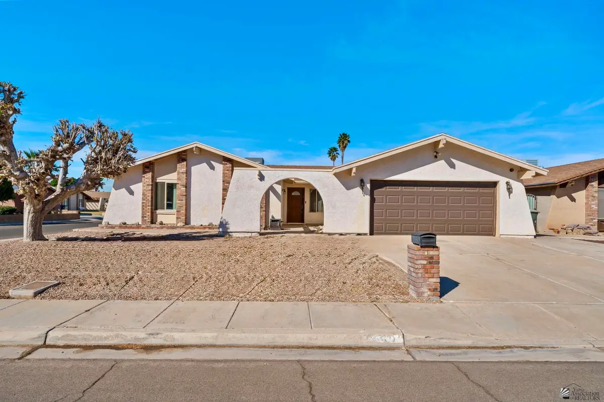 3152 W 18 ST, Yuma, AZ 85364 - #1