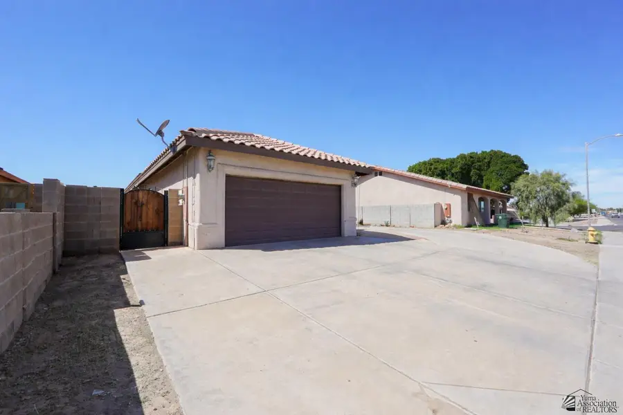 671 S BINGHAM AVE, Somerton, AZ 85350 - #3