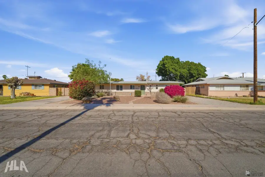 332 E 30 ST, Yuma, AZ 85364 - #2