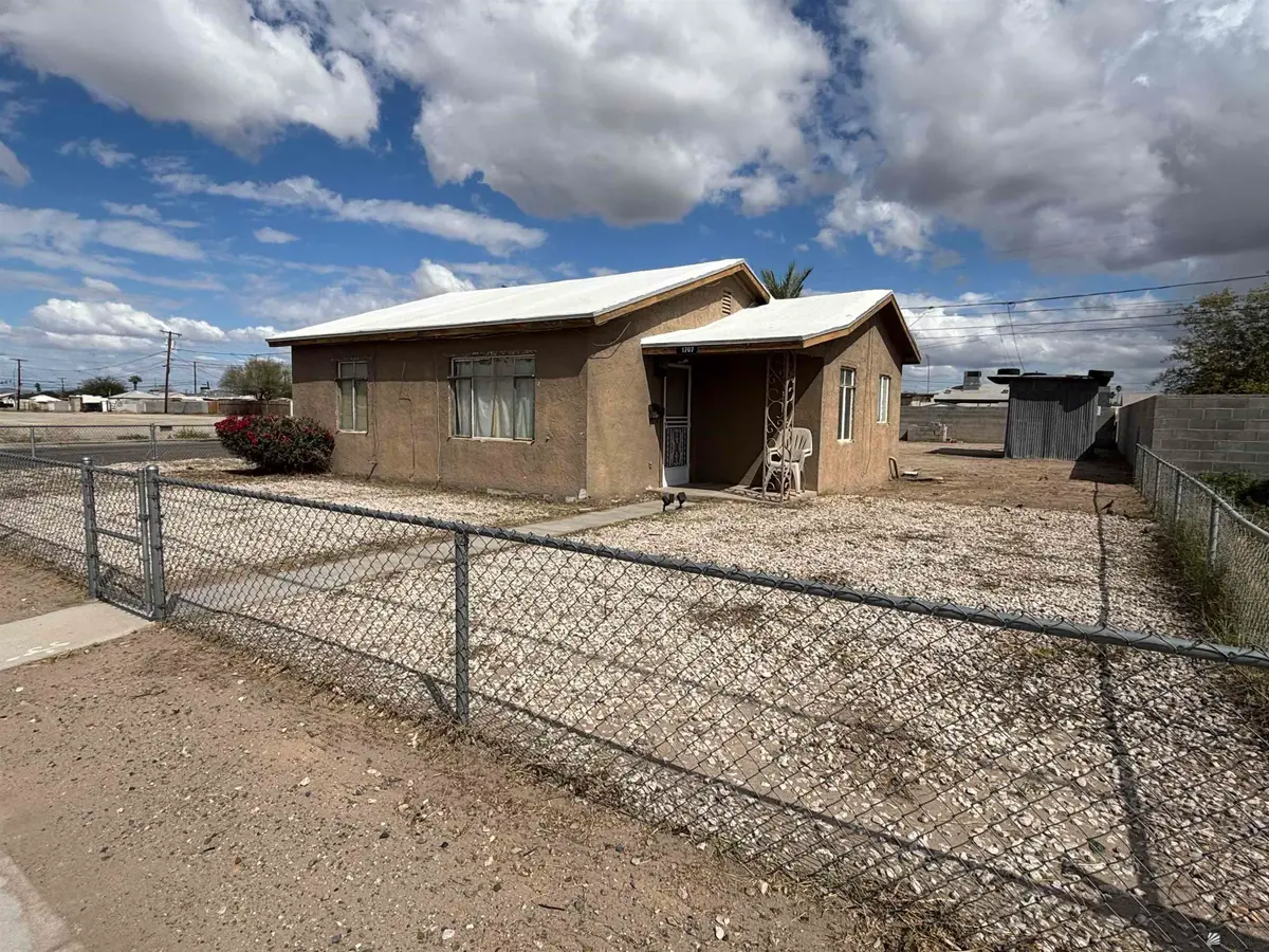 1707 S AVE A, Yuma, AZ 85364 - #1