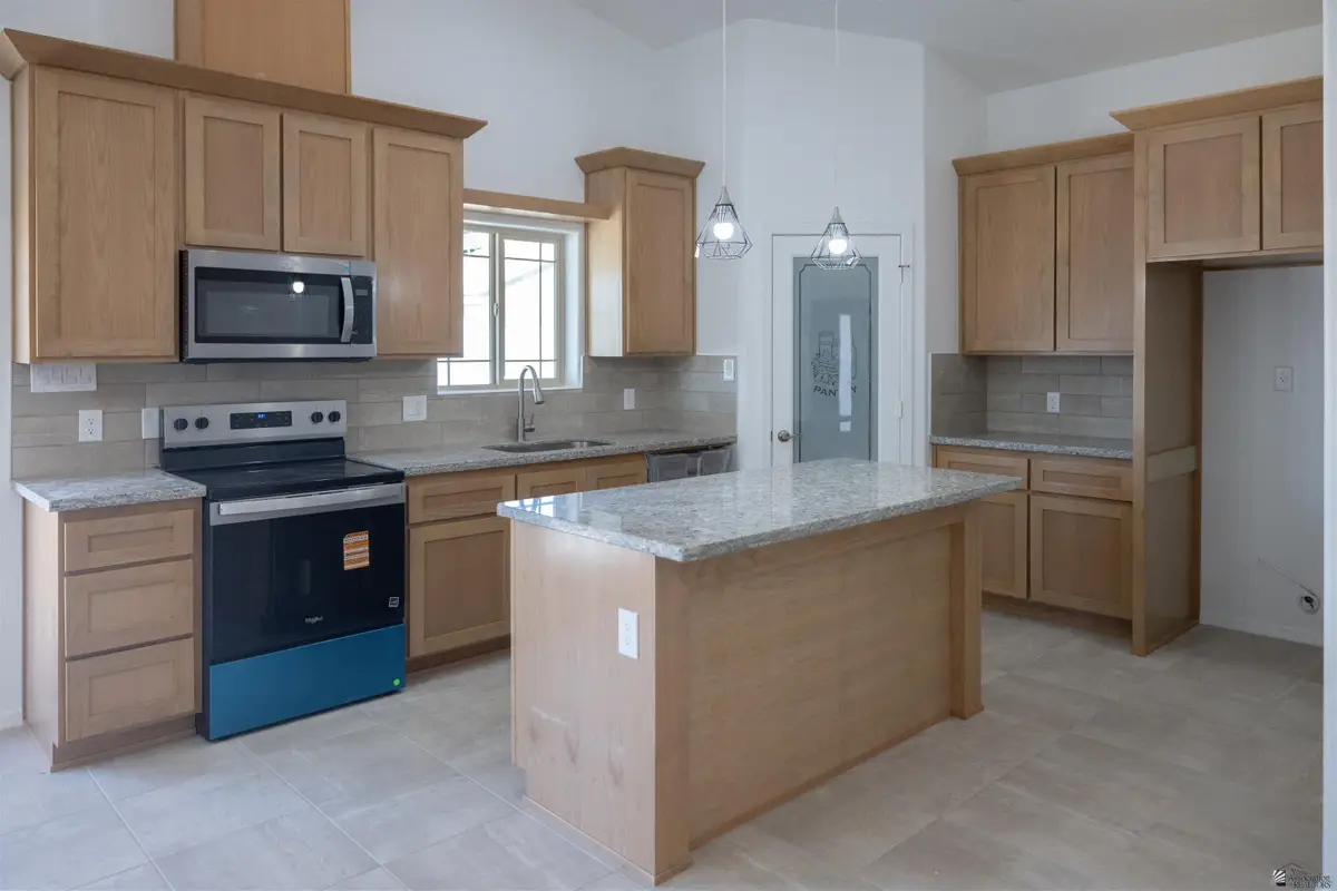 10635 E 46 LN, Yuma, AZ 85365 - #1